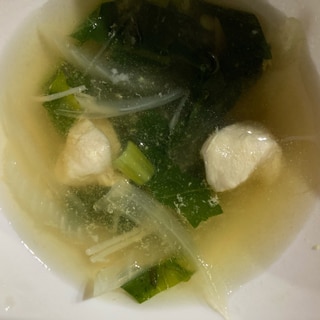 小松菜とえのきとたまねぎとささみのスープ